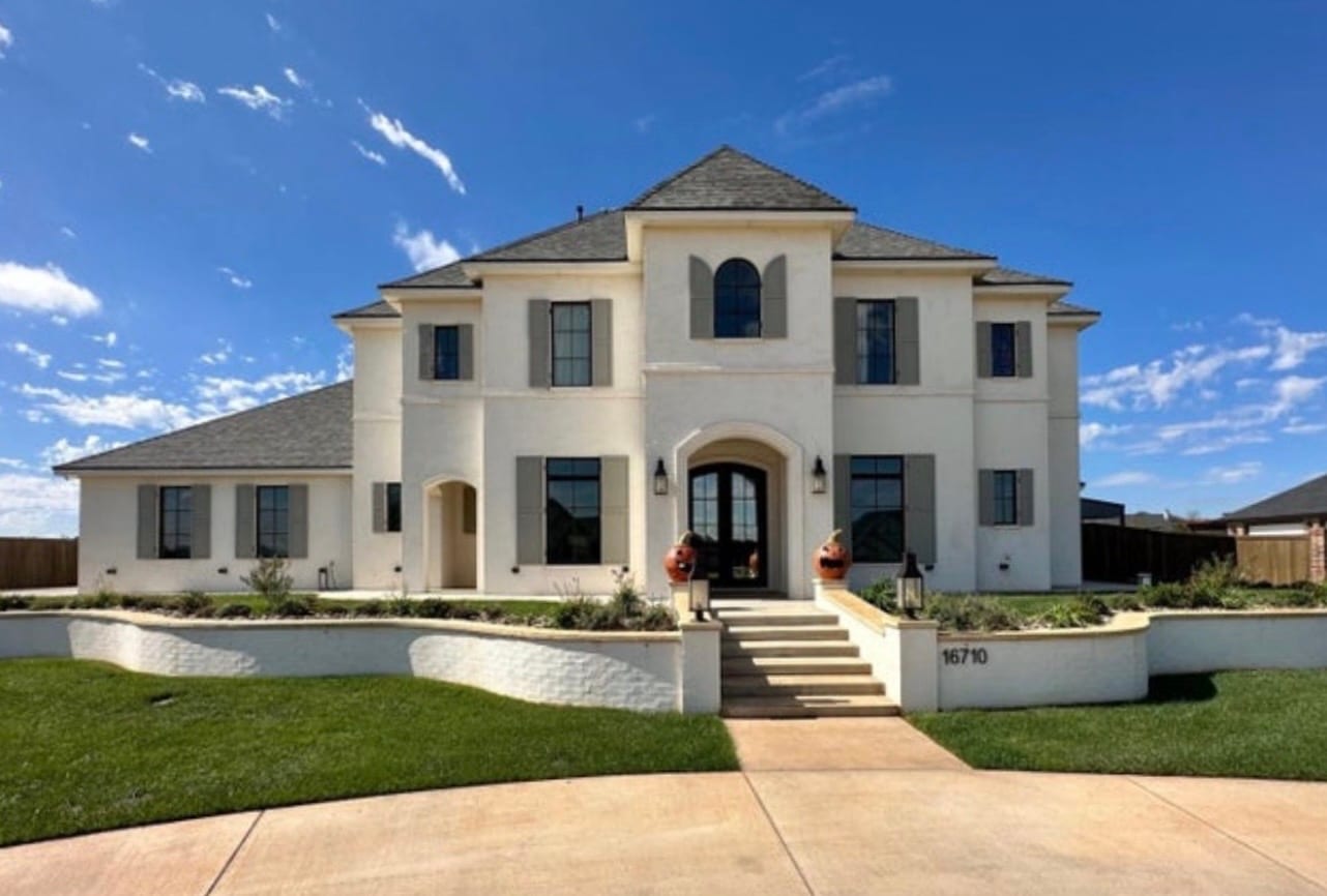 SuzAnne J Scott, Reside Real Estate, Co., photo 4