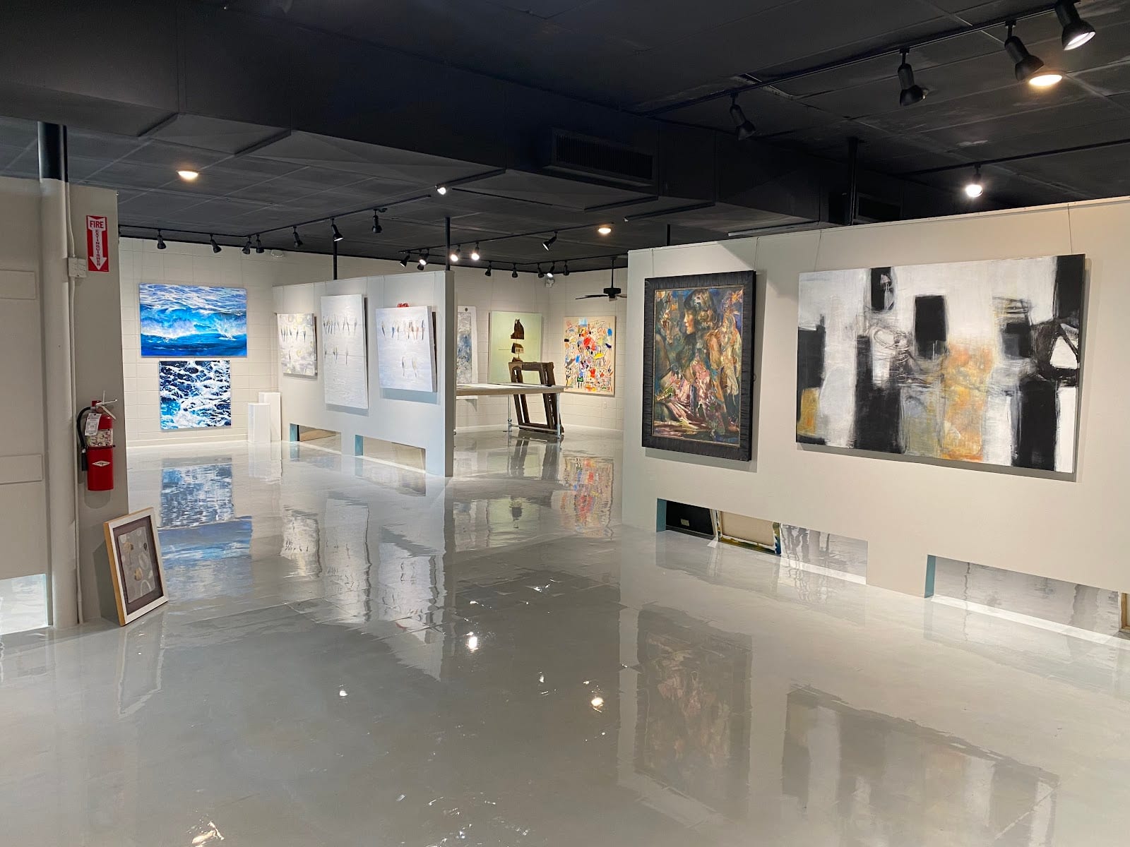 Boulevard Fine Art South Gallery