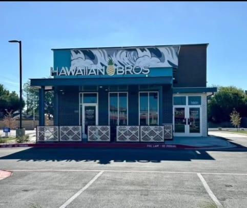 Hawaiian Bros Island Grill
