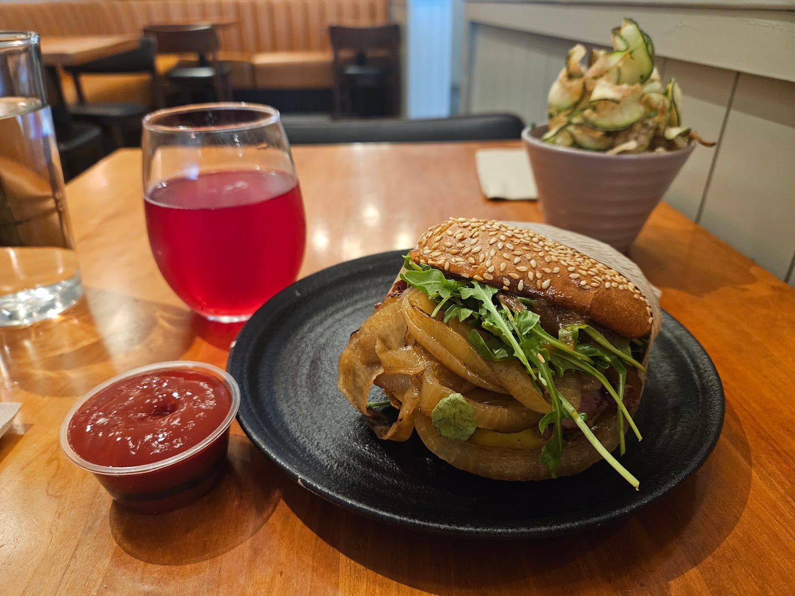 Roam Artisan Burgers, photo 2