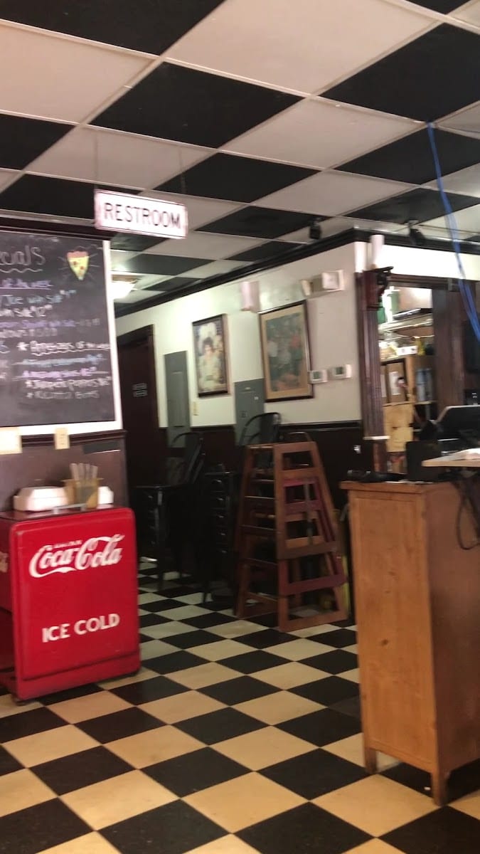 The Soda Fountain of Venice, photo 2