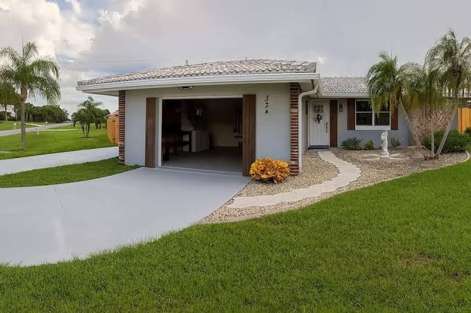 Spacious Family Retreat Port Charlotte