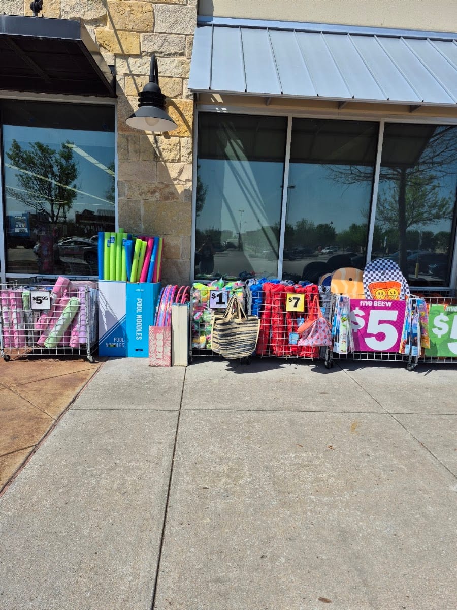 Five Below, photo 3