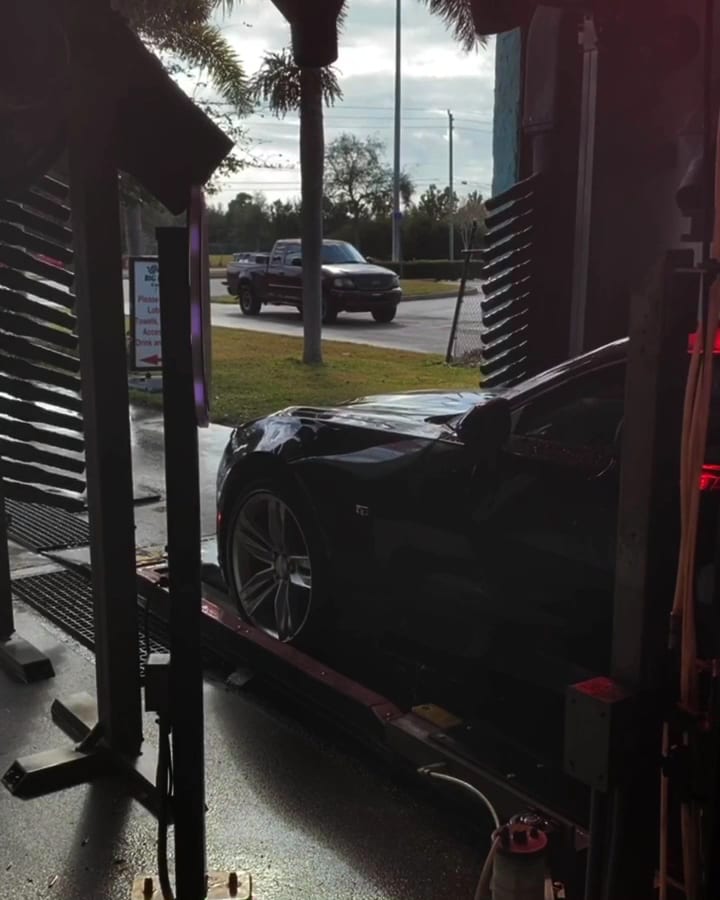 Big Finish Car Wash, photo 3