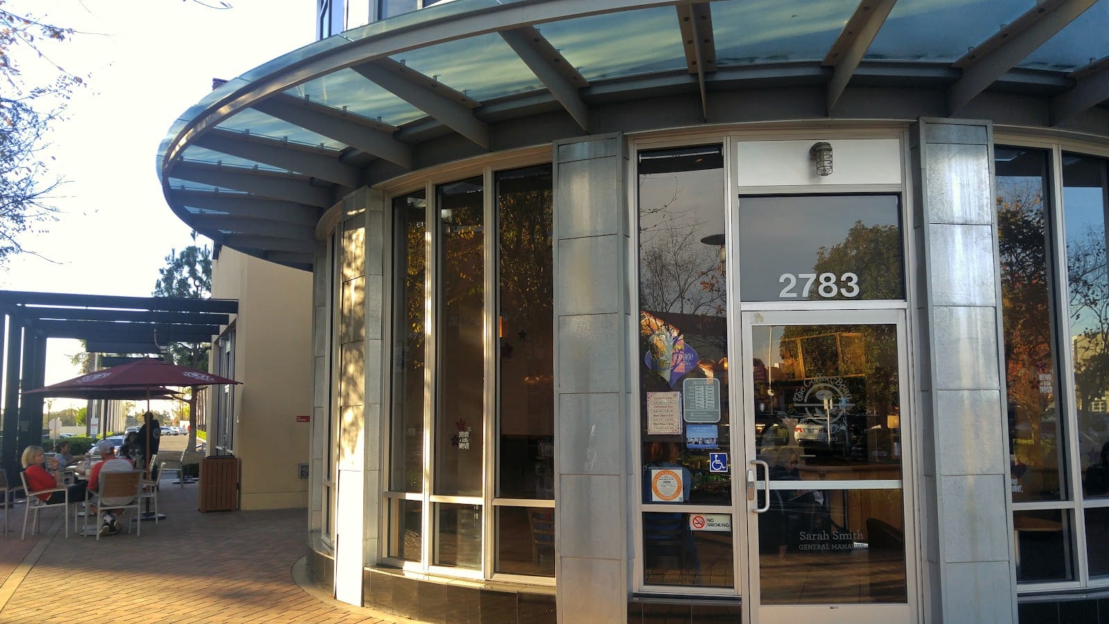 The Coffee Bean & Tea Leaf, photo 2