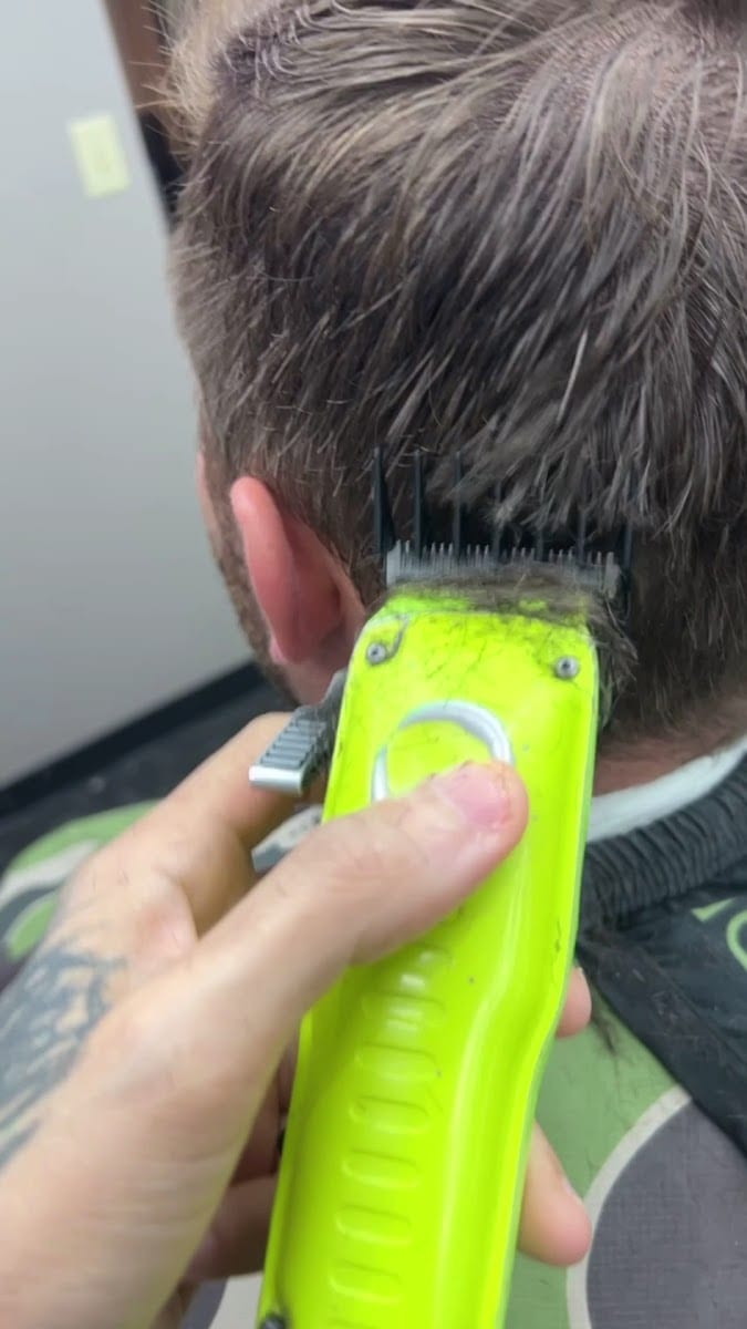 Anthony’s Barber Lounge, photo 4