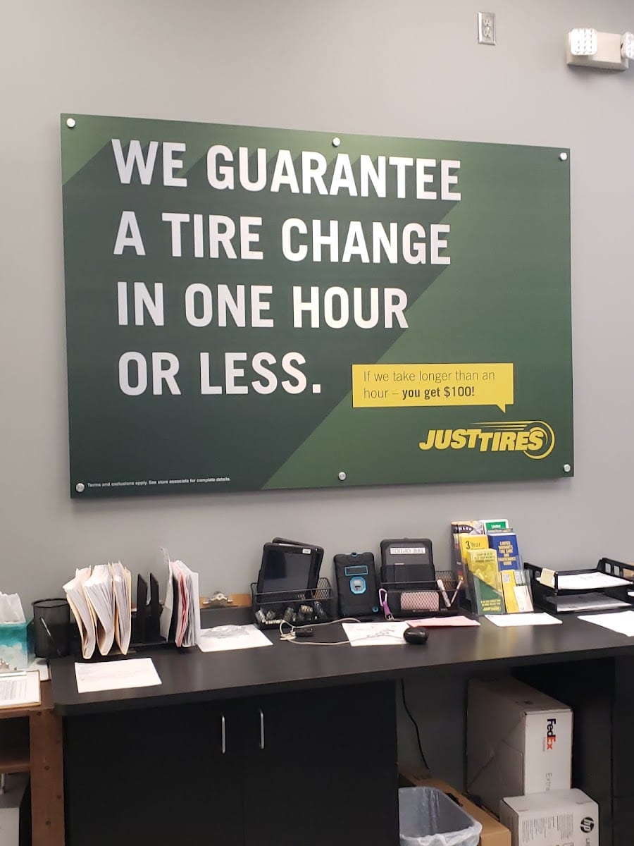 Just Tires, photo 3