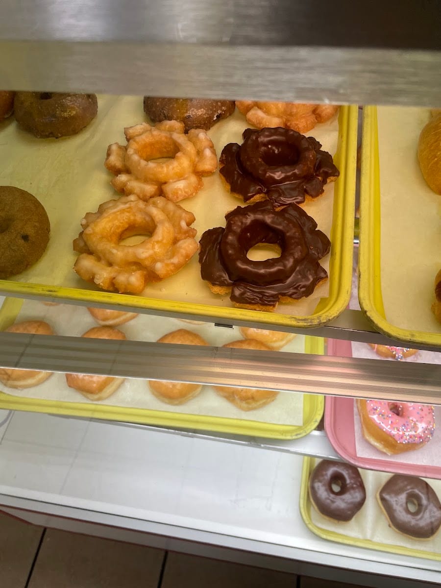 Golden Glaze Donuts & Kolache, photo 4