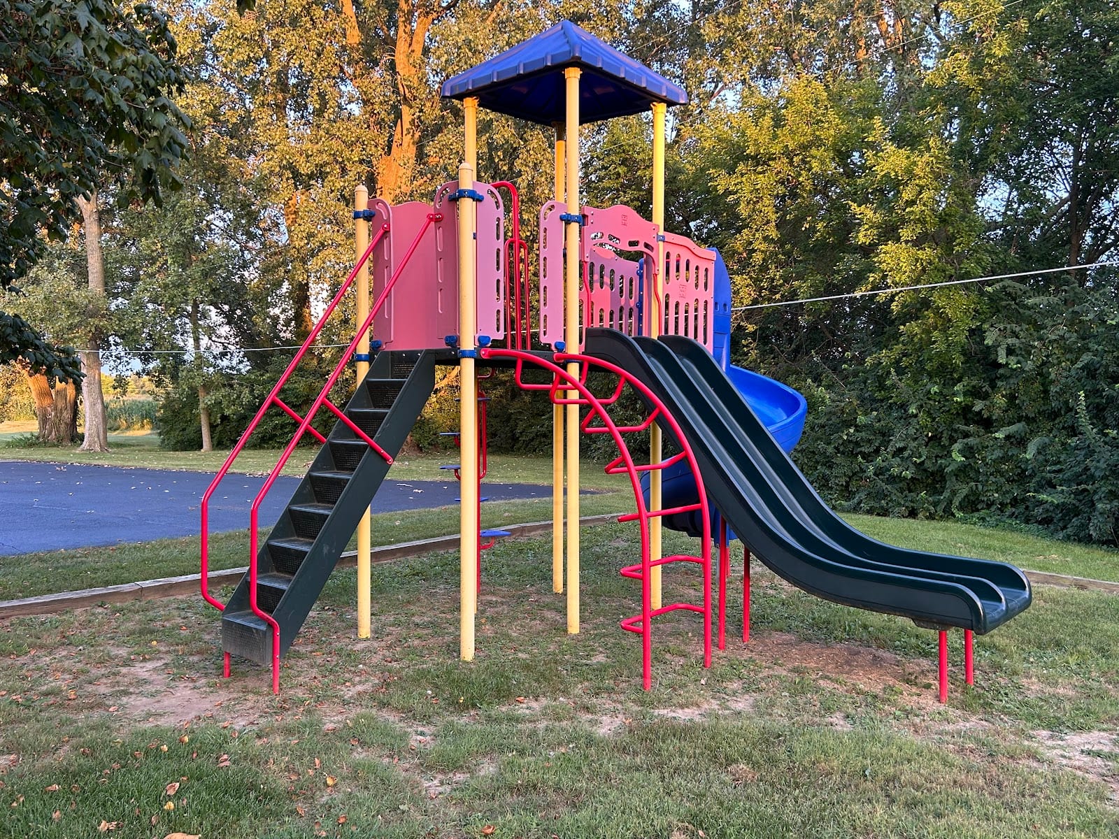 Kingston Avenue Park, photo 2