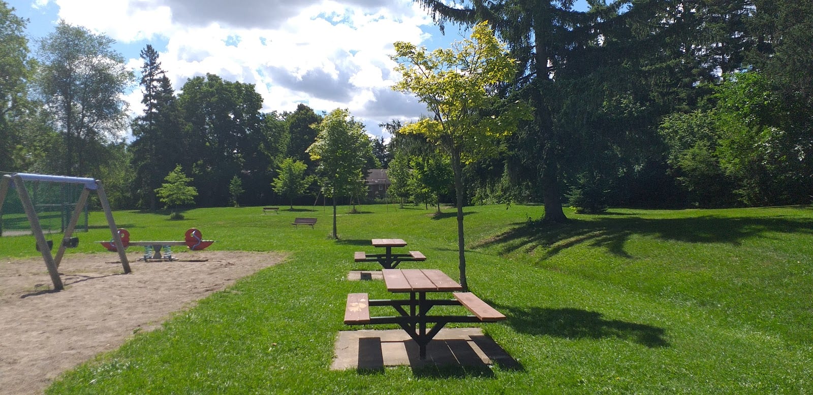 Wedgewood Park - North York, photo 3