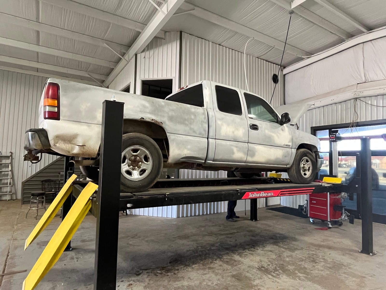 Lone Star Garage & Wrecker, photo 3
