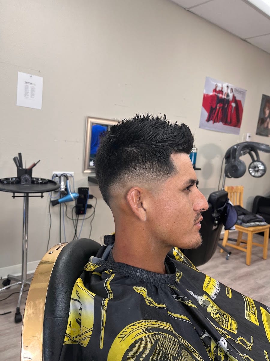 SALÓN YOLI & BARBER SHOP, photo 2