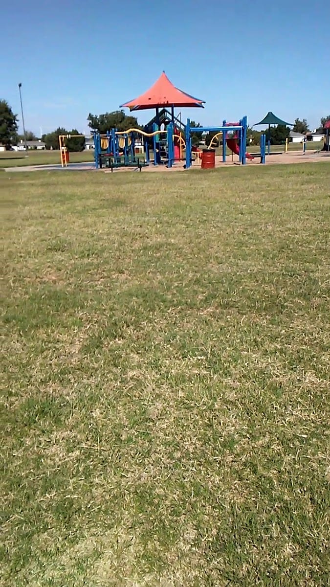 Alex and Verna Cooke Park, photo 2