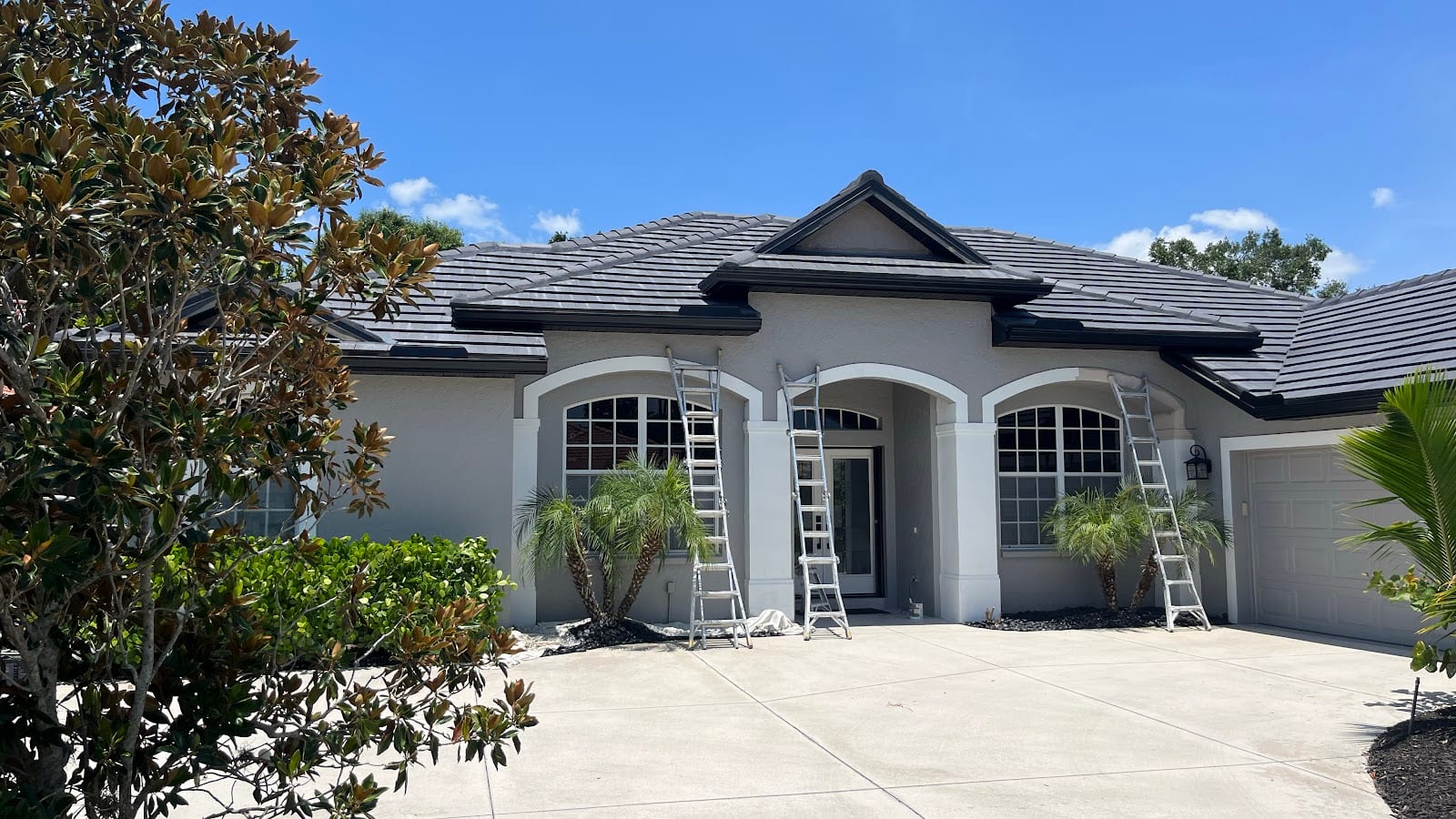 SRQ Paint and Wash, photo 2