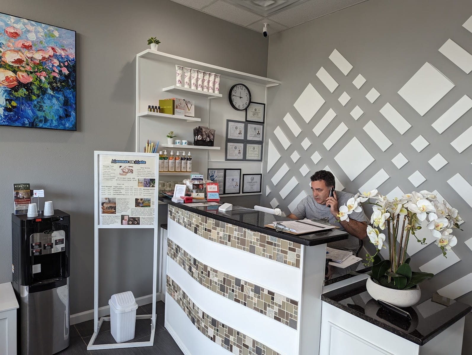 Massage on Main, photo 4