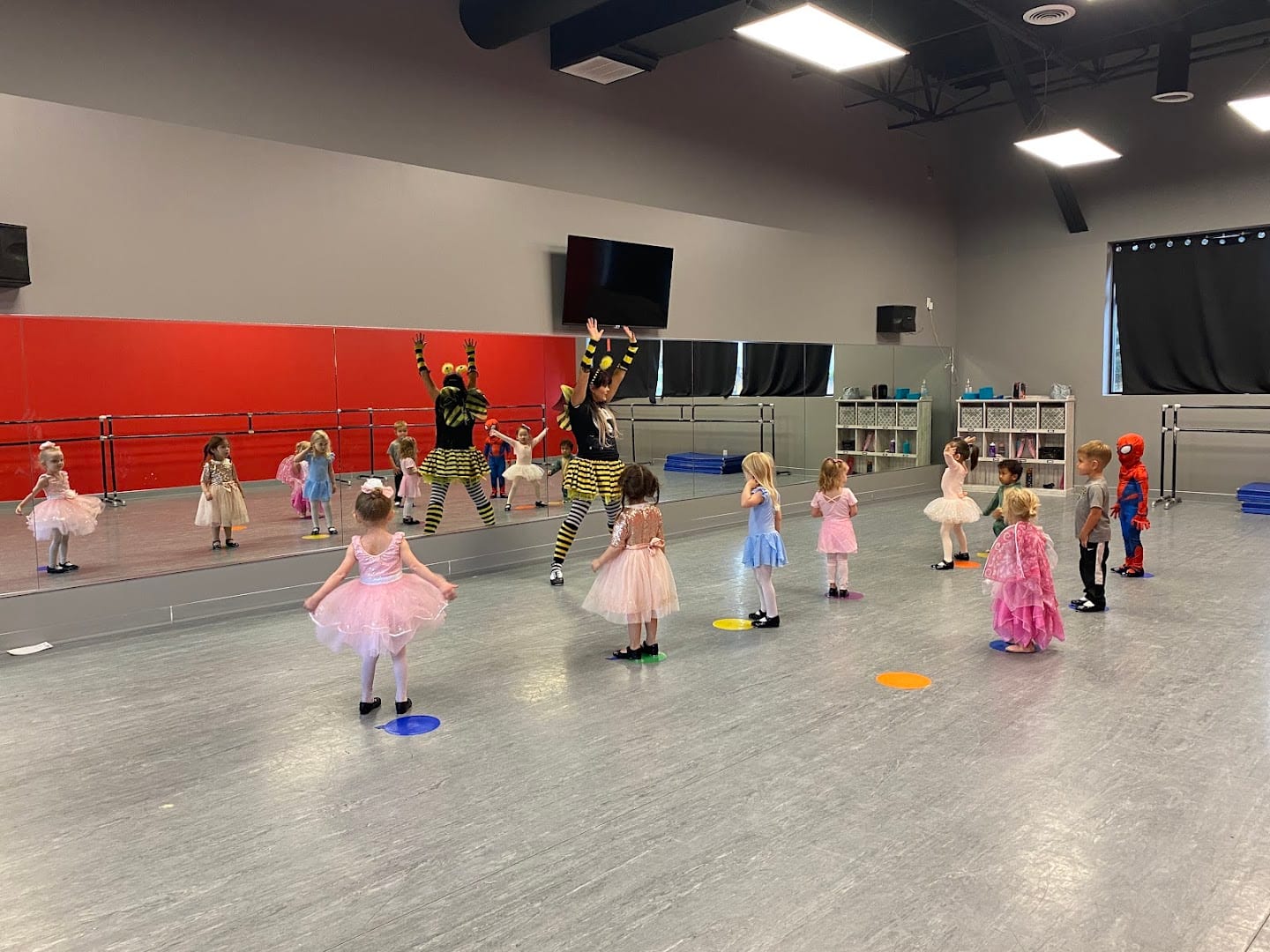 Metropolitan Academy of Dance