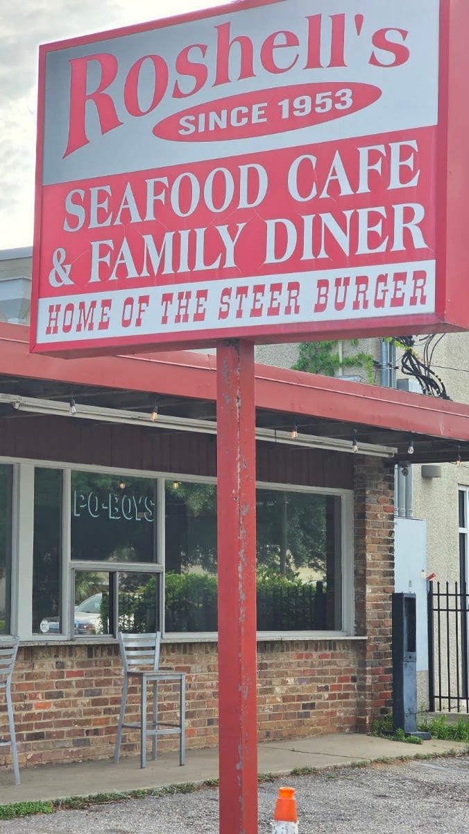 Roshell's Cafe & Deli