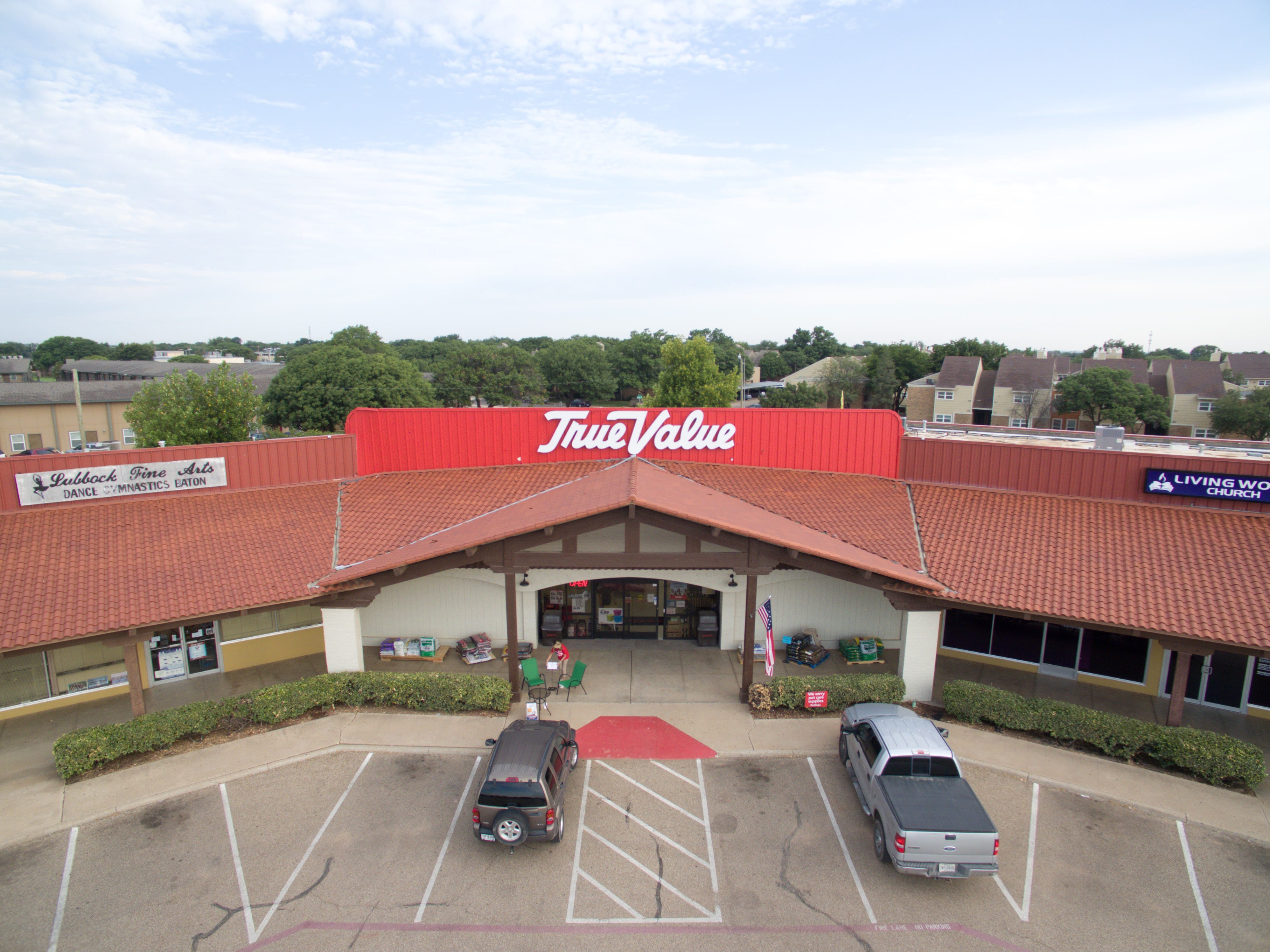 Redbud True Value, photo 4