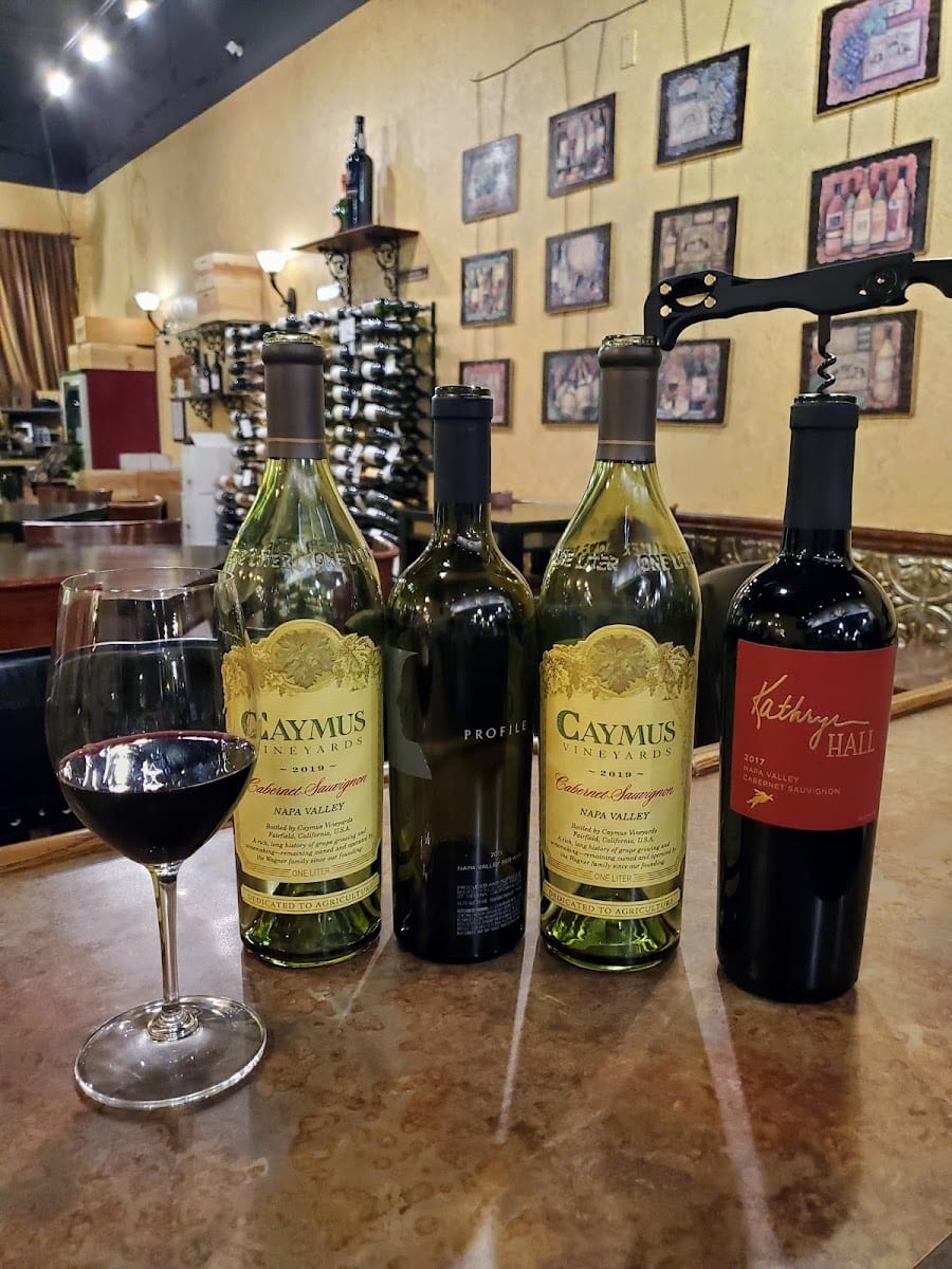 UnCorked Wine Bar, photo 4