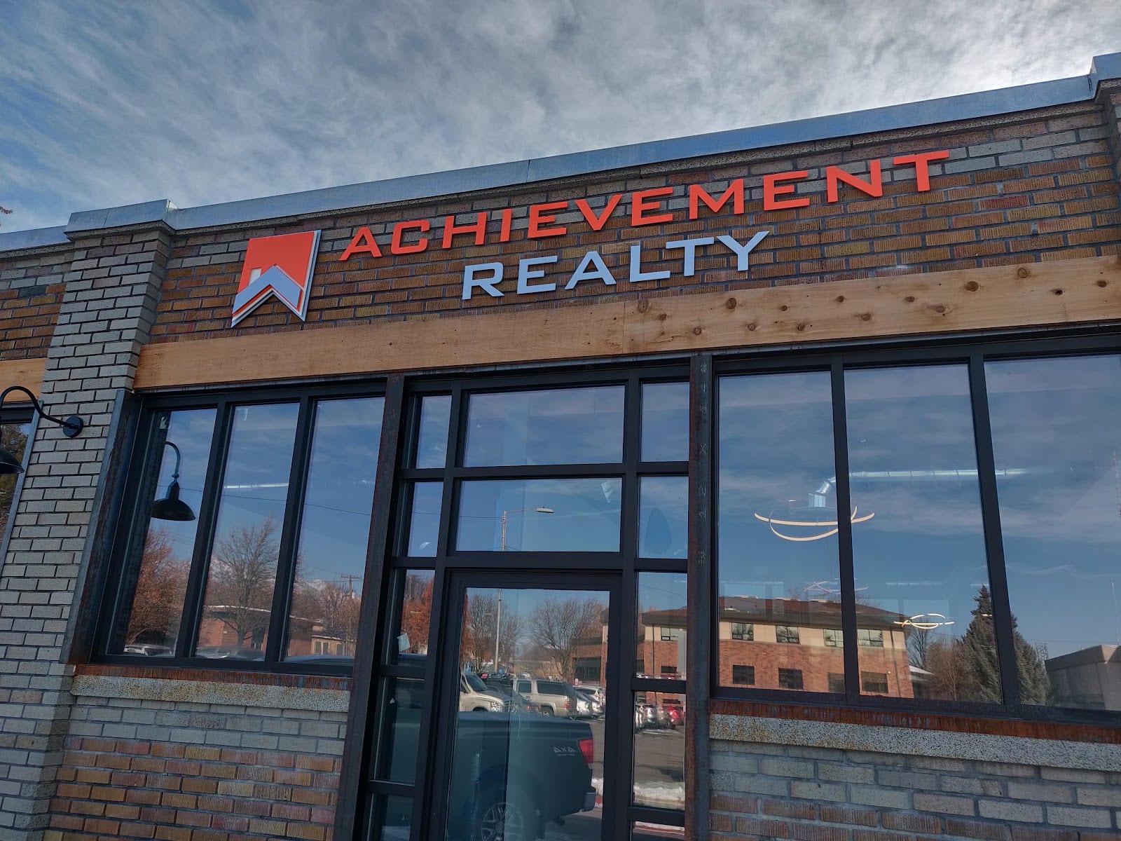 Achievement Realty