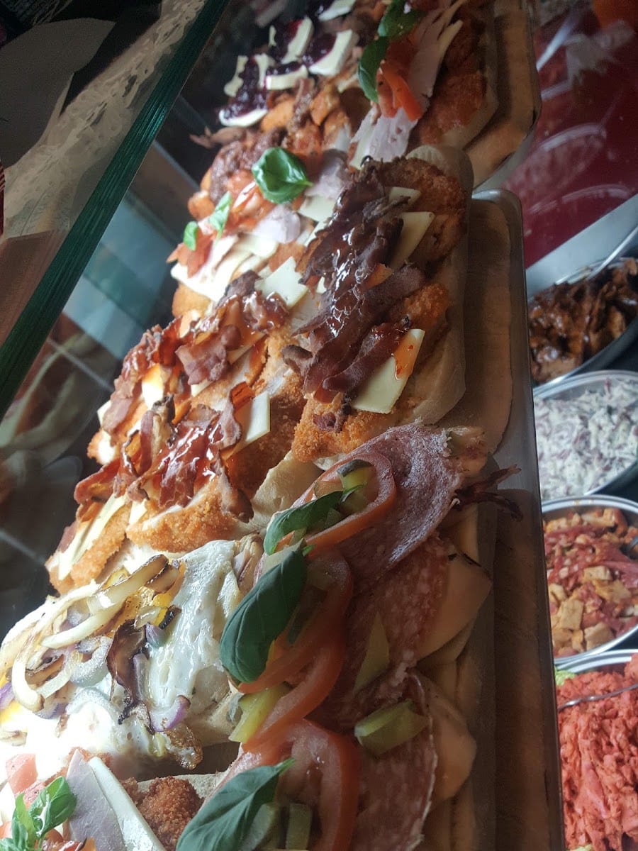 Chaplins Deli