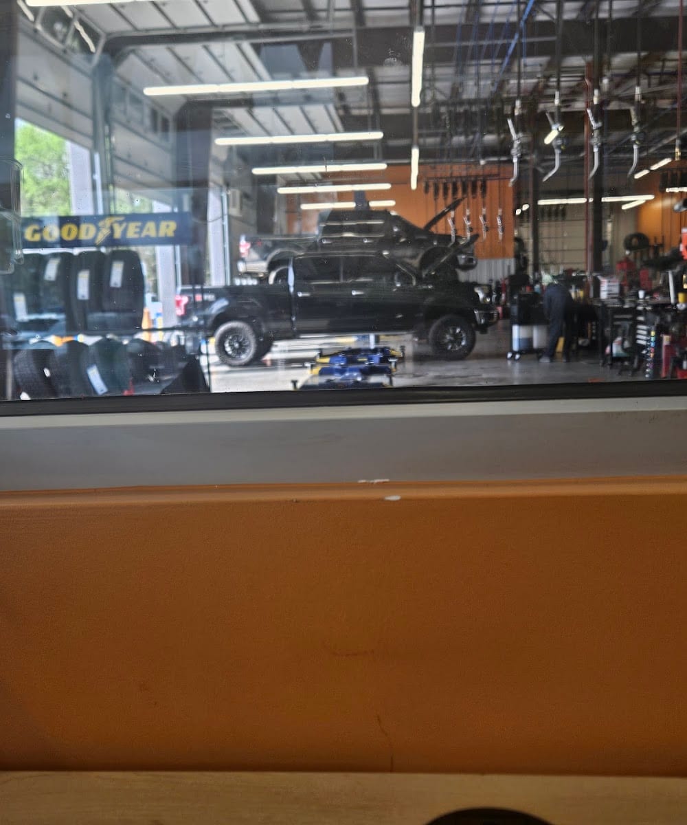 Garber Chrysler Dodge Jeep Ram Service Center, photo 3