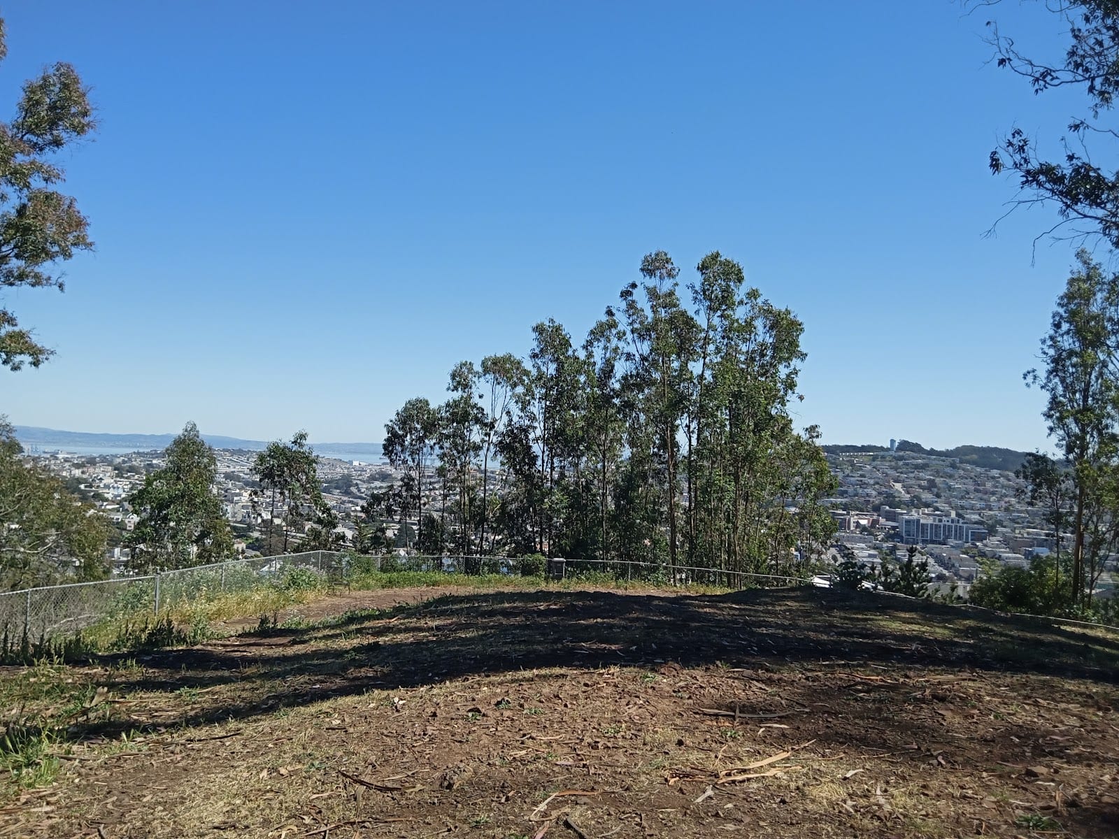 Dorothy Erskine Park, photo 3