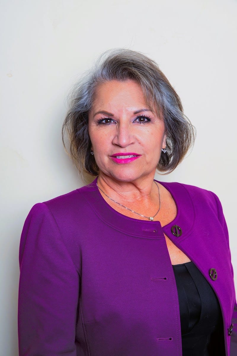 Lisa A. Ross, Real Estate Consultant
