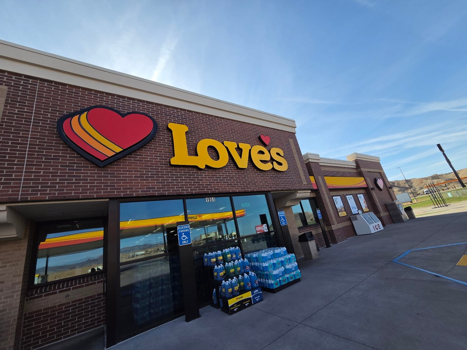 Love's Travel Stop, photo 2