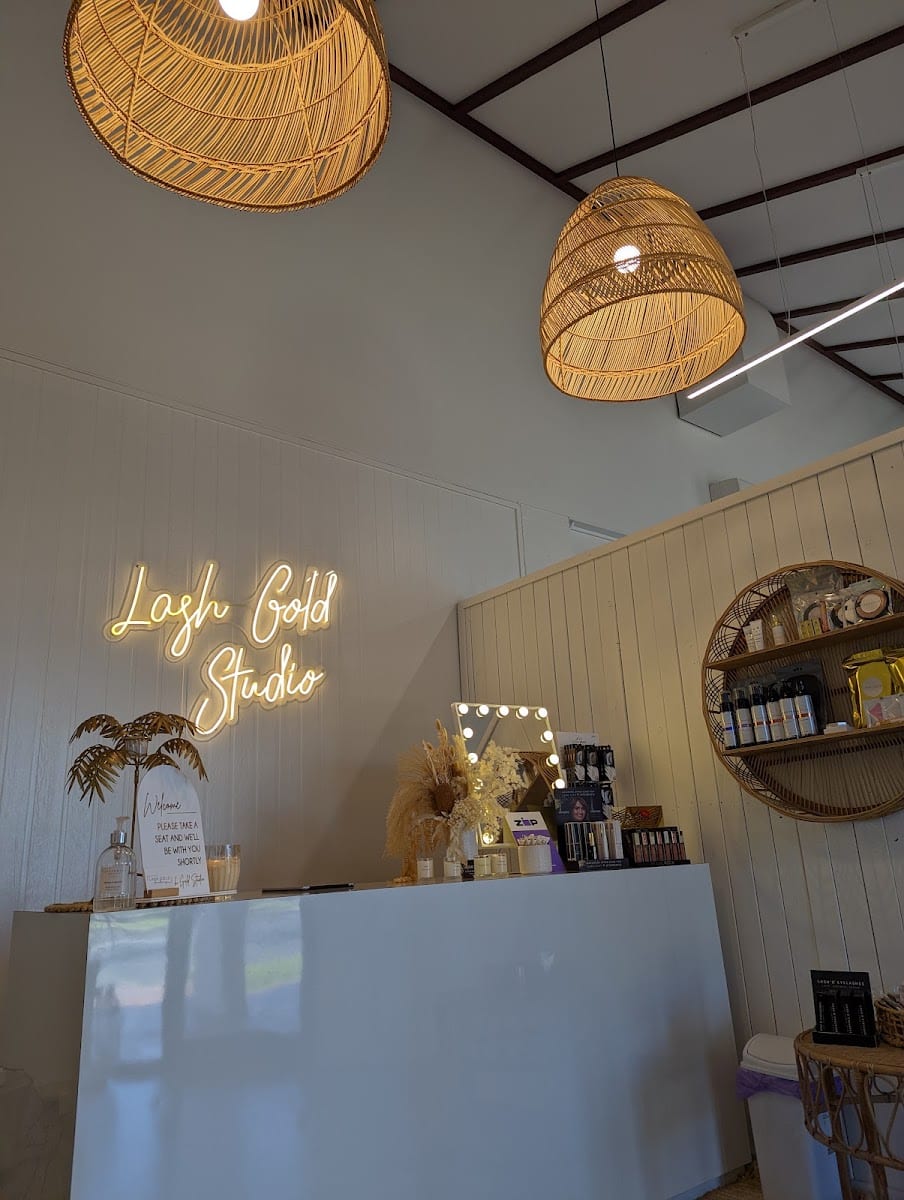 Lash Gold Studio