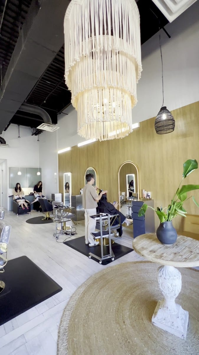 Mercer Salon, photo 2