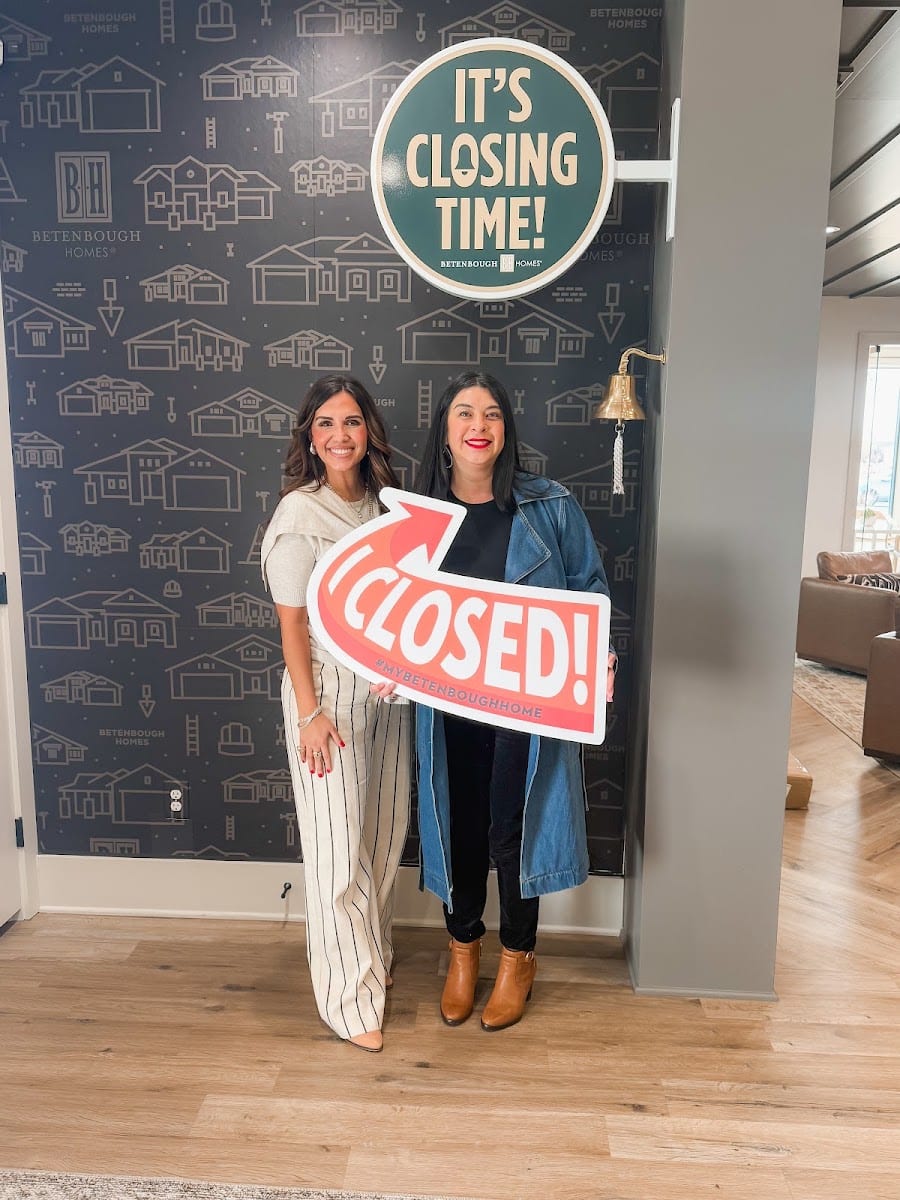 Linda Torres Realtor @ Better Homes & Gardens Real Estate Blu Realty, photo 2