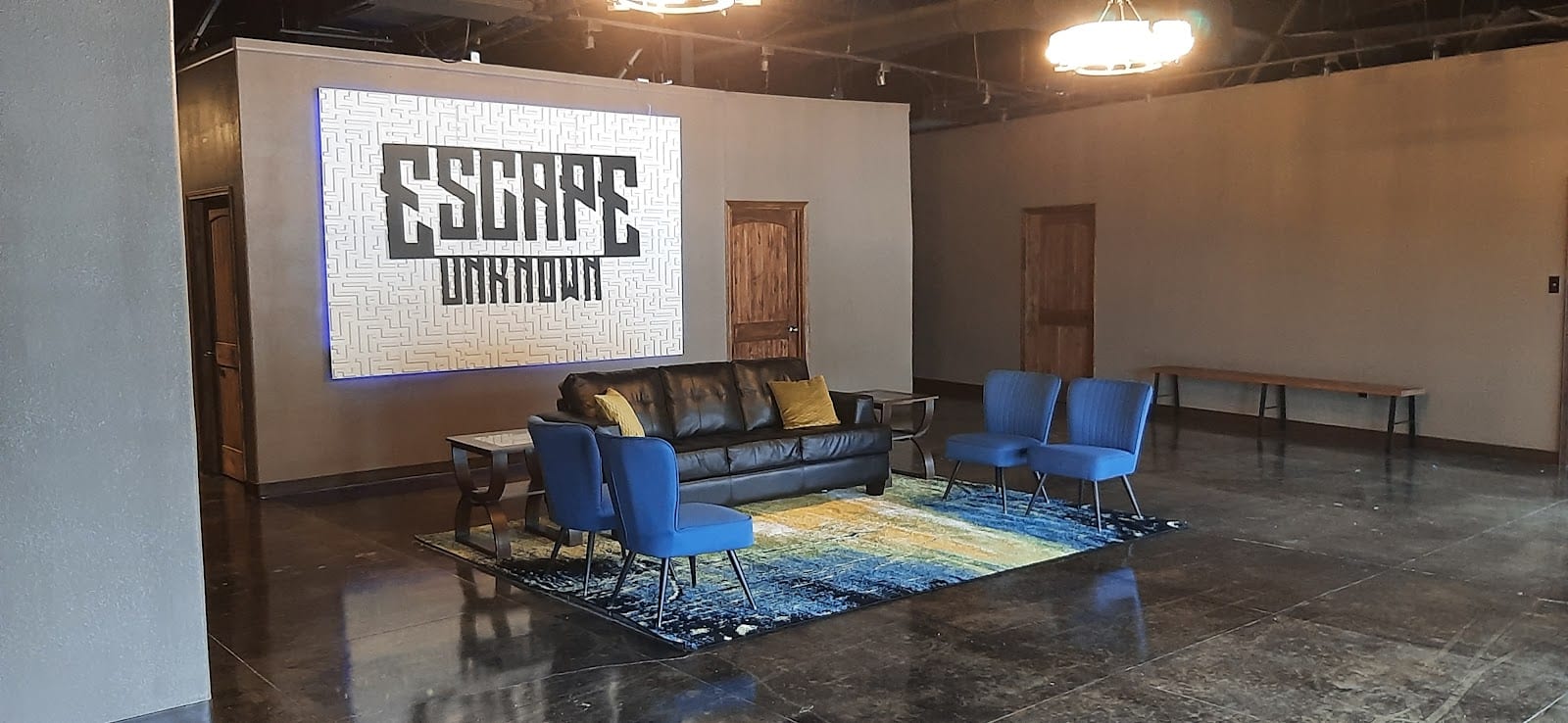 Escape Unknown, photo 2