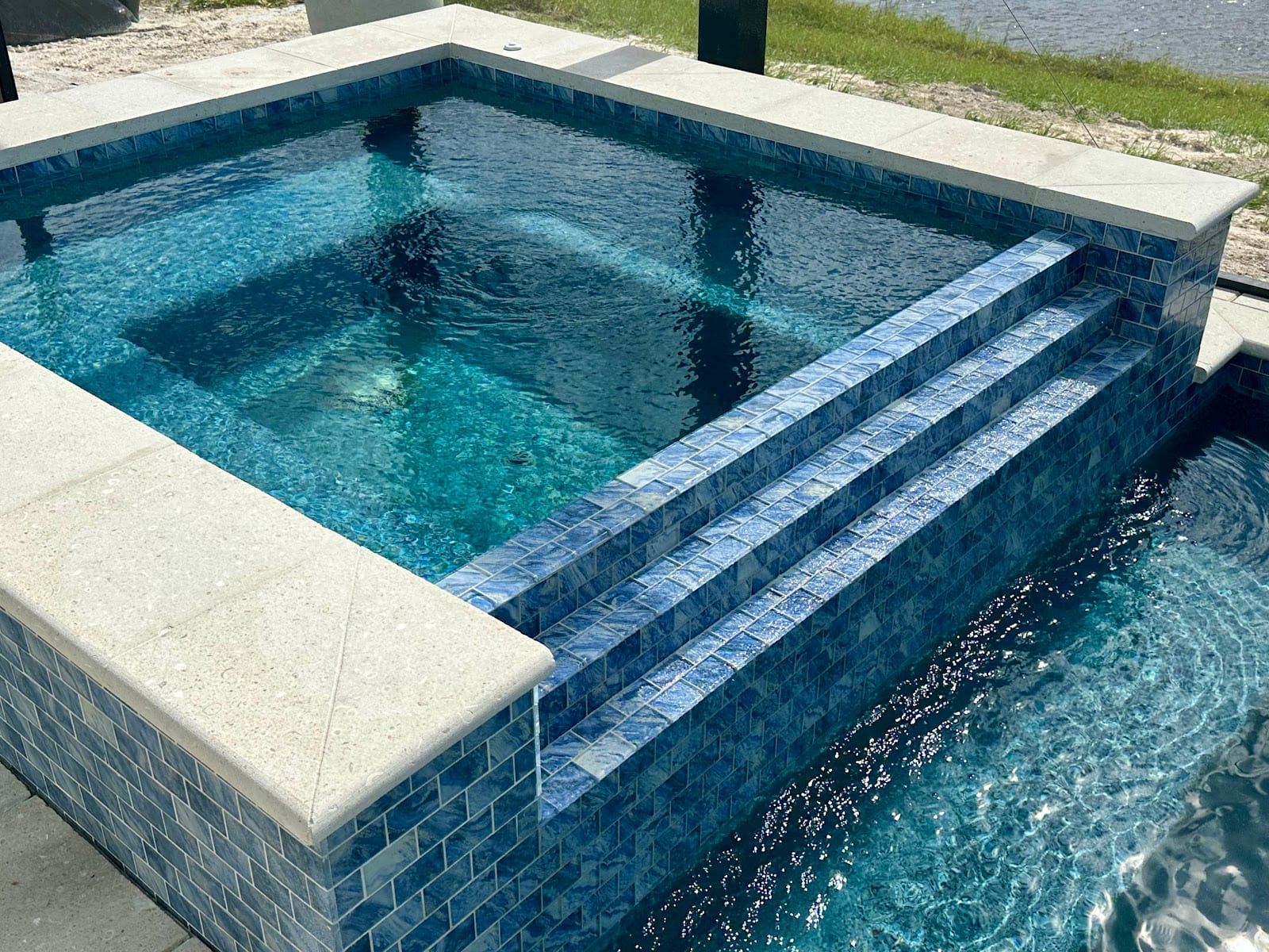 Bulldog Pools, photo 4