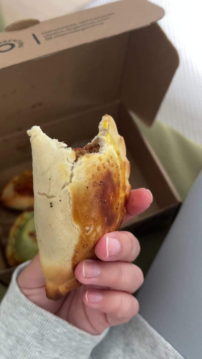 Clasico Argentino Empanadas - Pigalle, photo 3
