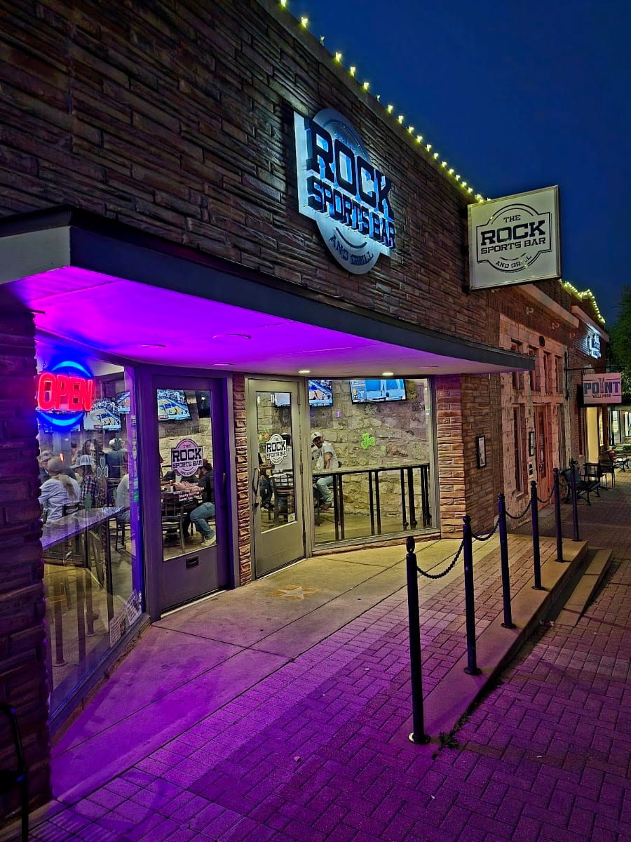 The Rock Sports Bar, photo 2