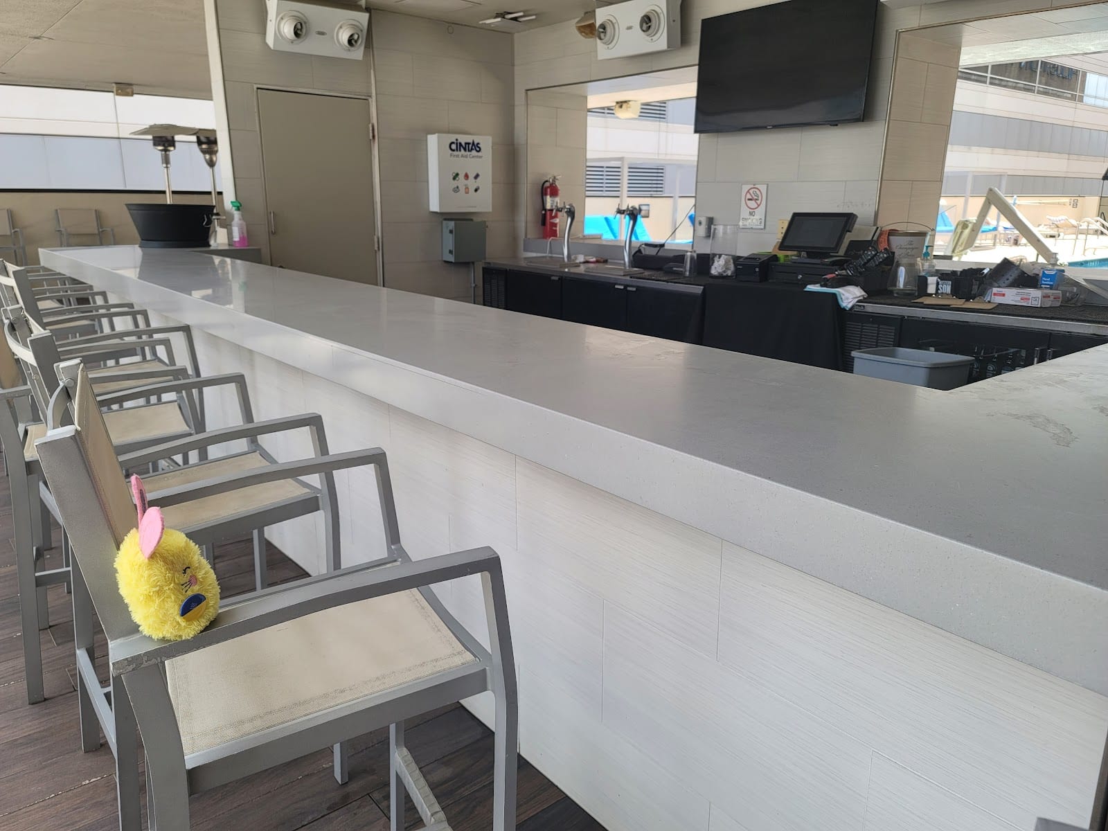 Bar 9, photo 4
