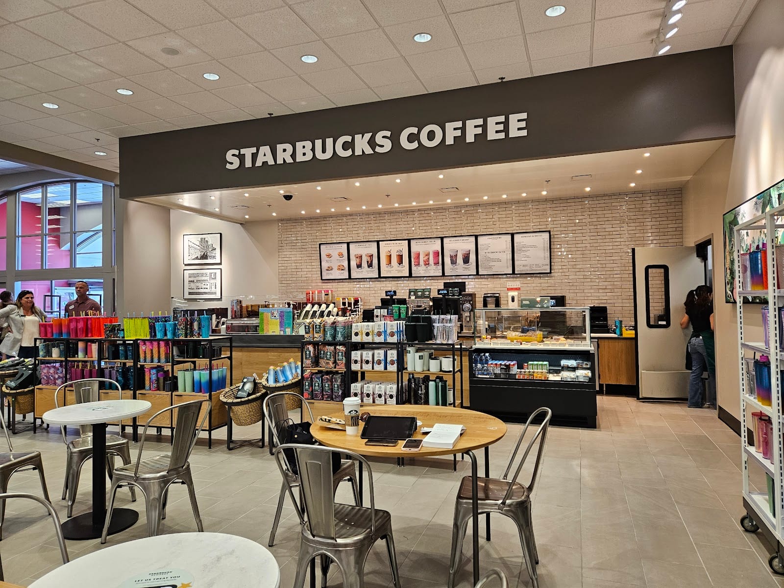 Starbucks Coffee Company, photo 2