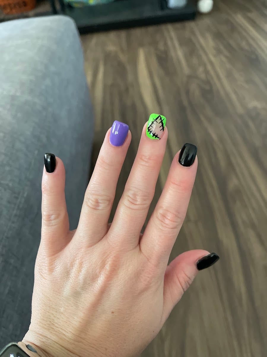 One Nails