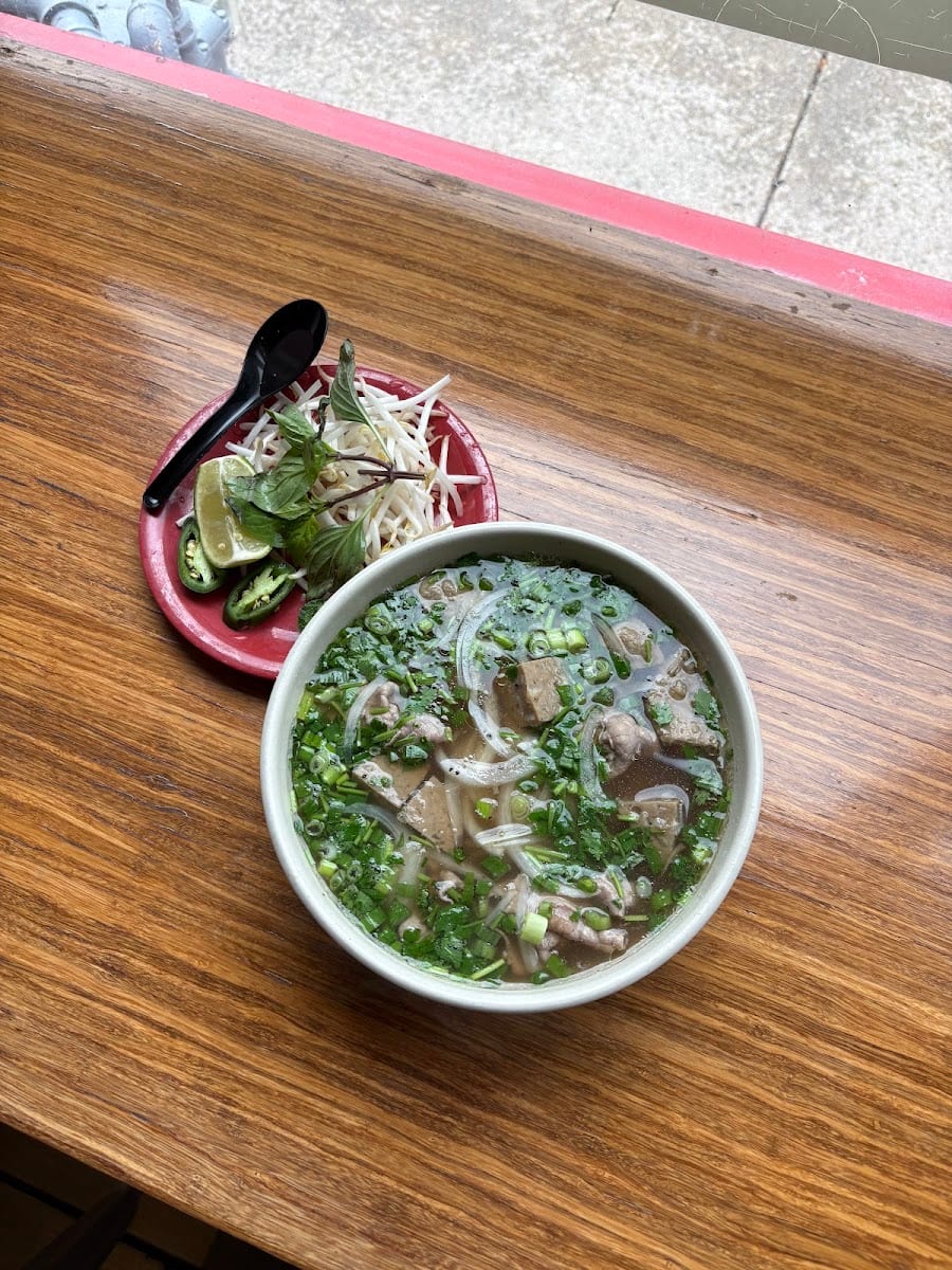 OH MAI VIETNAMESE KITCHEN DOWNTOWN