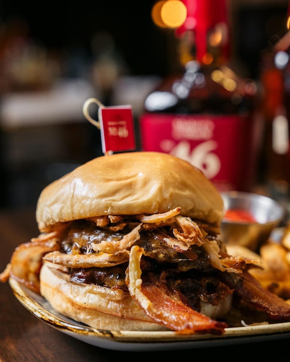 American Social - Bar & Kitchen, photo 4