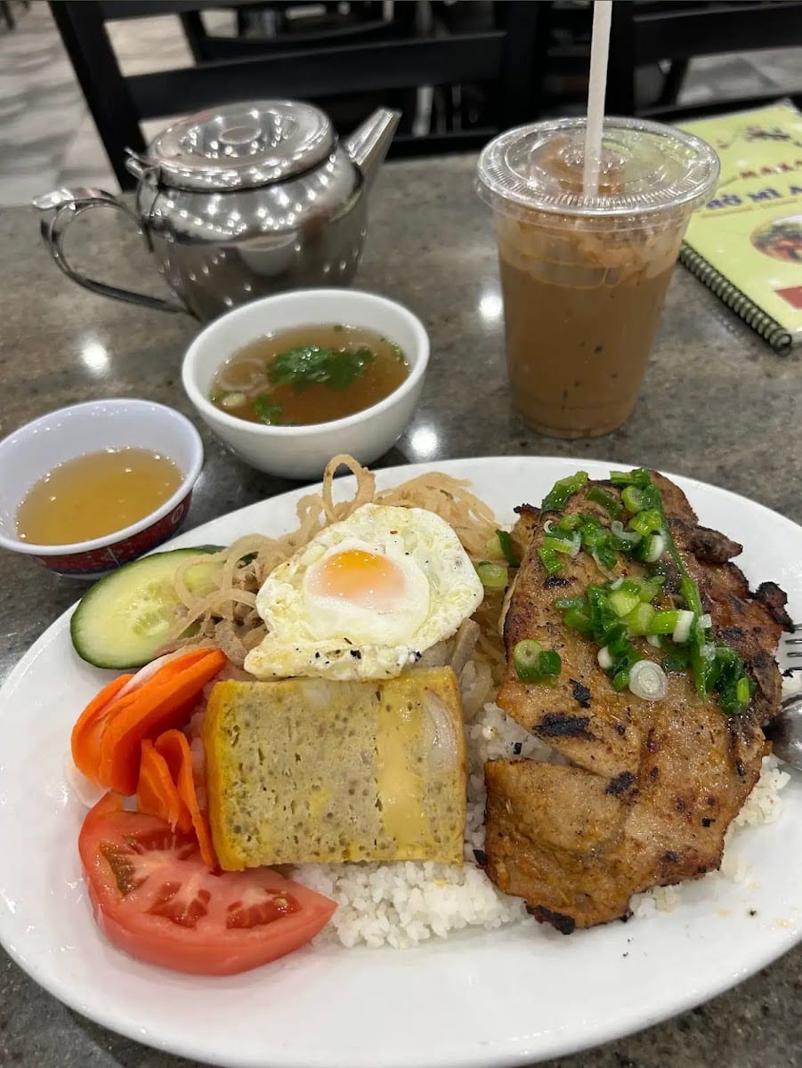 Pho Mi Asia