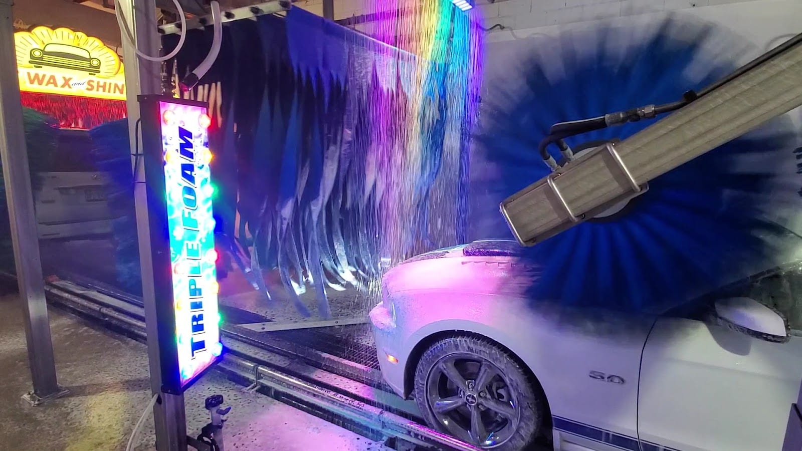 Clean & Green Car Wash, photo 3