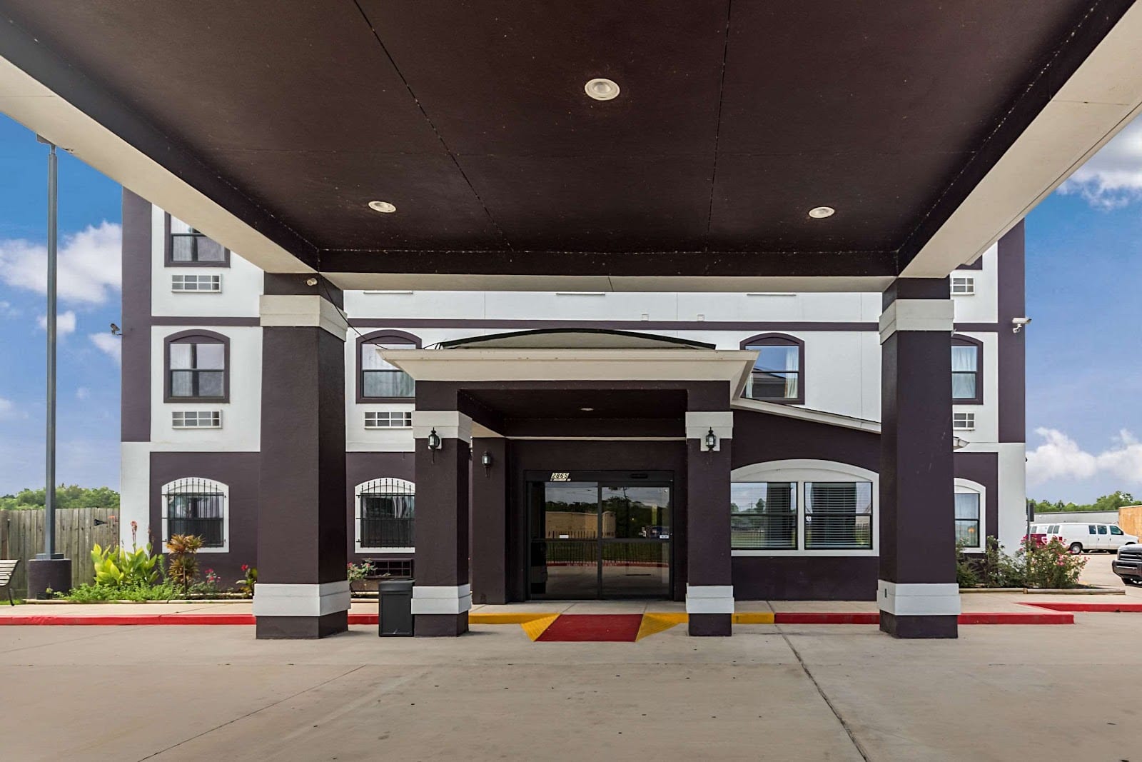 Spindletop Motel