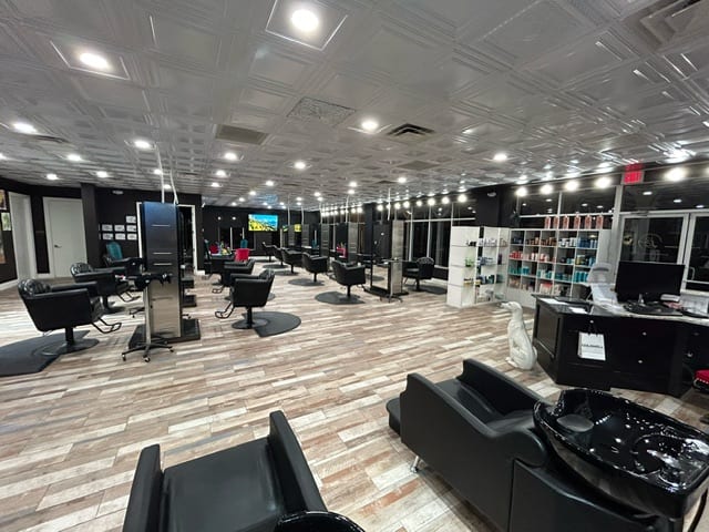 Bleach Please Salon, photo 2