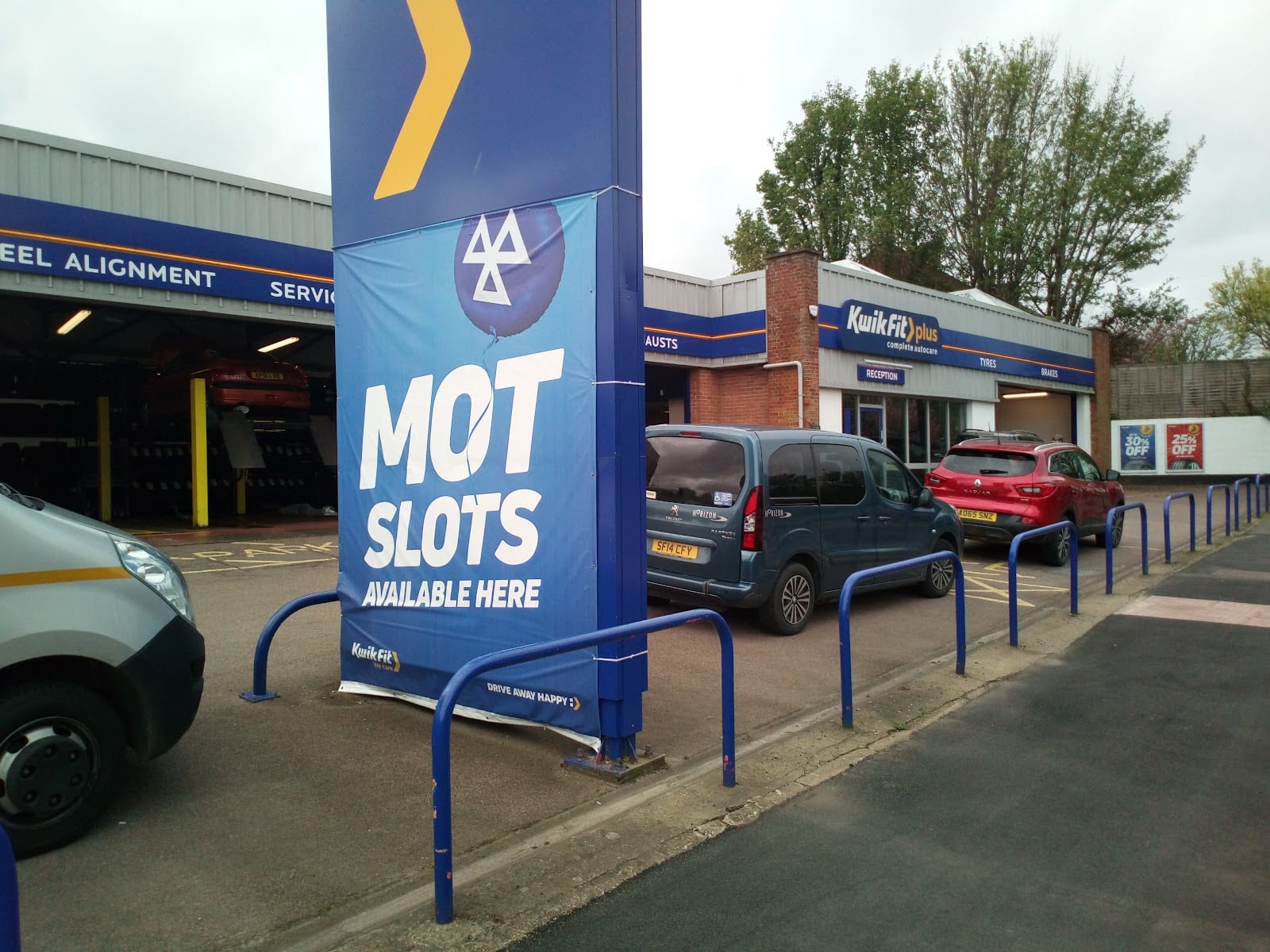 Kwik Fit Plus - Norwich - Dereham Road, photo 2