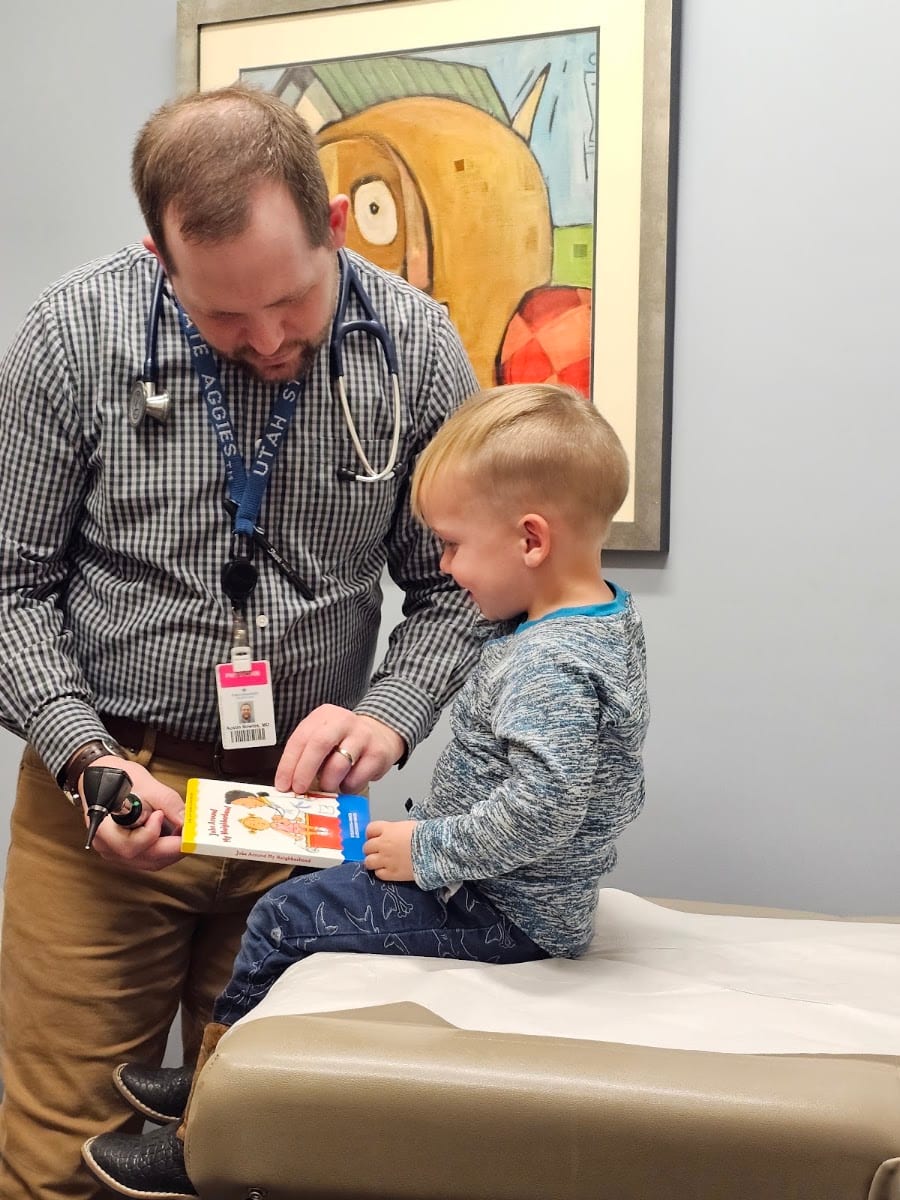 Austin J. Bowles, MD, photo 3