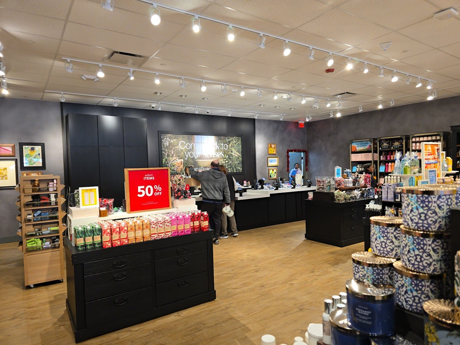 Bath & Body Works