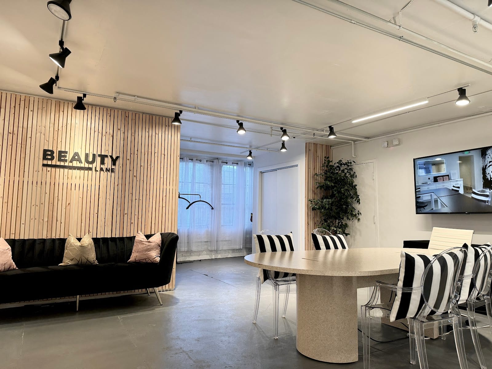 Edge Brows Studio & Academy, photo 2