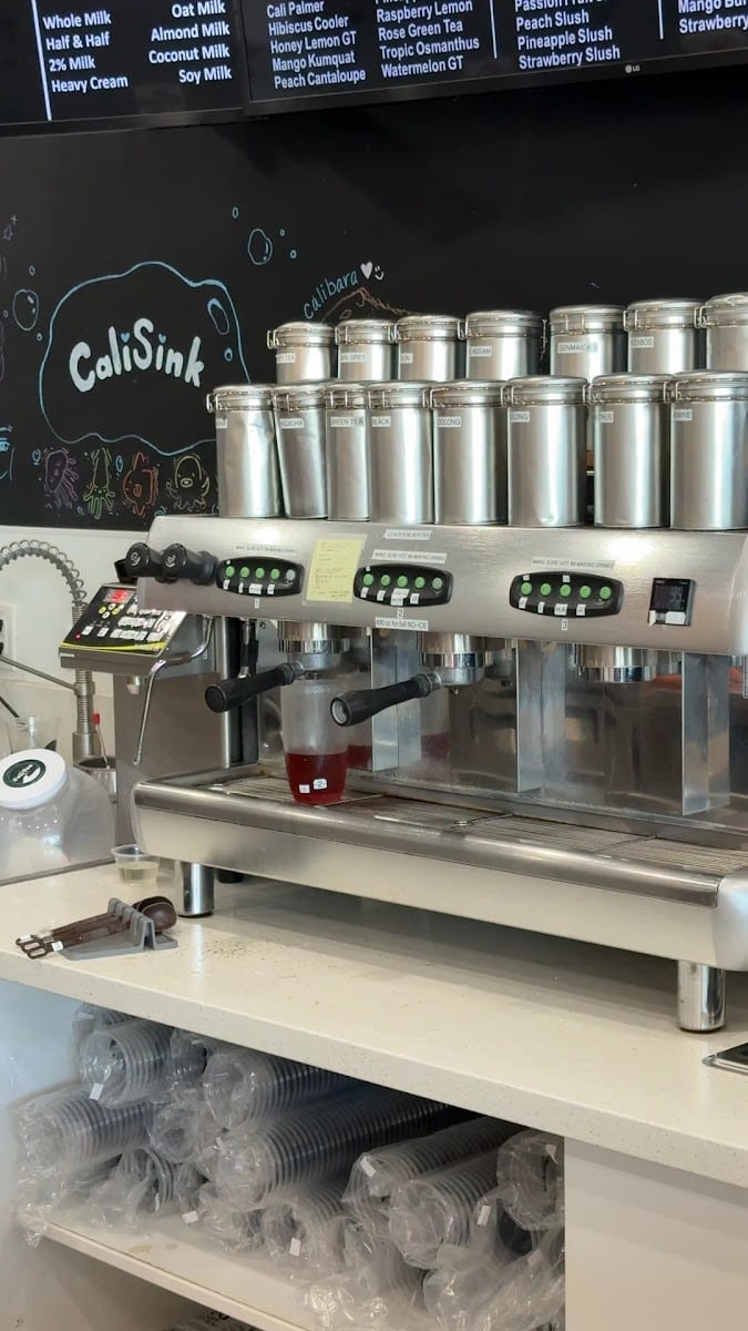 CaliTea Organic Coffee & Tea, photo 2